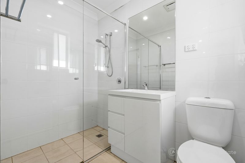 2 / 70 Rooty Hill Road North, Rooty Hill