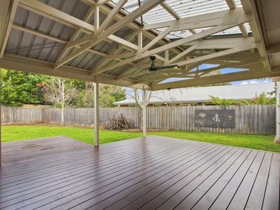 9 Yvette Close, Sale