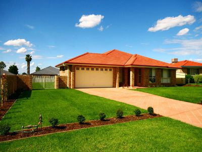 18 BANKSIA PLACE, Gunnedah