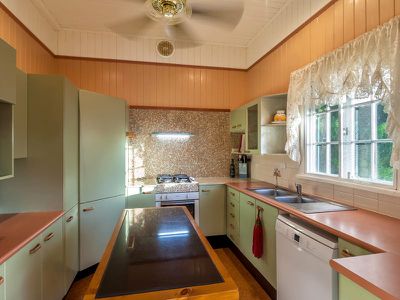 40 Main St, Montville