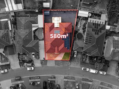 9 Tudor Crescent, Cecil Hills