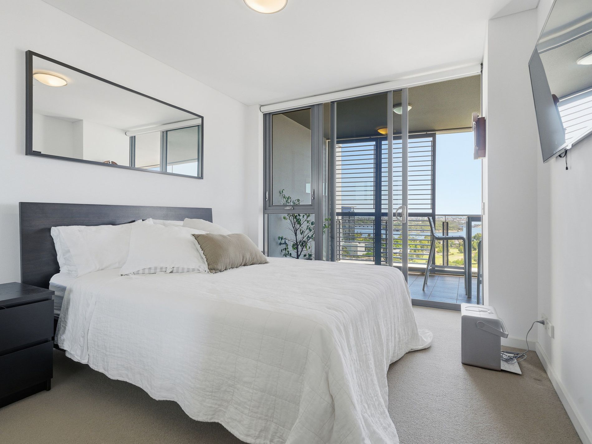 1401 / 96 Bow River Crescent, Burswood