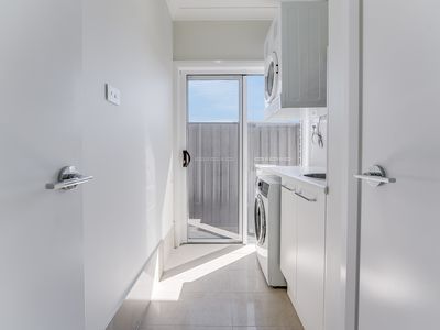 18 Galah Way, Spring Farm