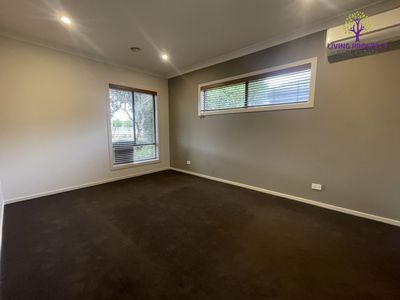 53 Centennial Boulevard, Curlewis