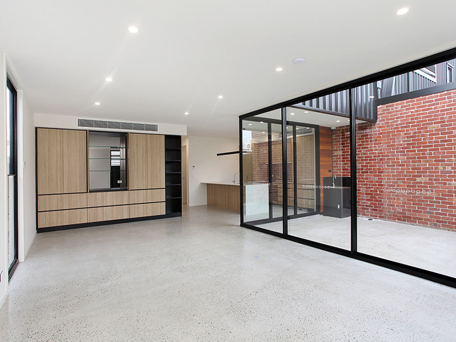2 / 53 Stafford Street, Footscray