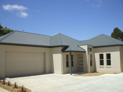 2 / 48 Wehl Street South, Mount Gambier