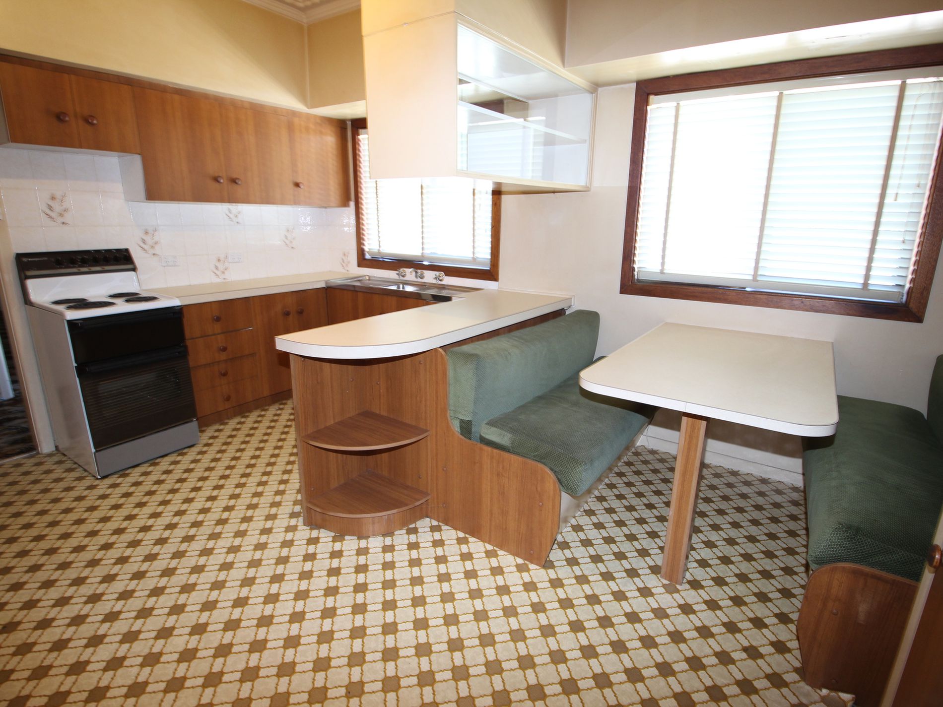 1 / 64 Windang Road, Primbee