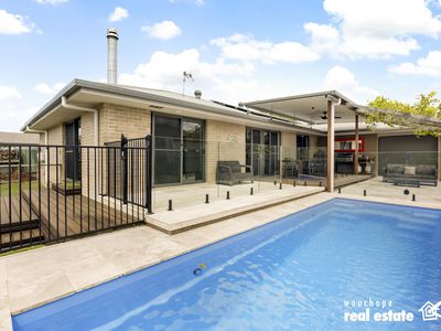 24 Crosslands Avenue, Wauchope