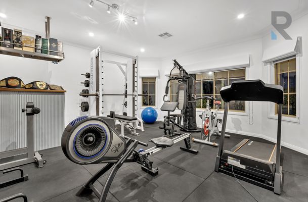 35 The Ridge, Oaklands Junction