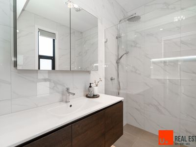 130 Bettong Avenue, Throsby