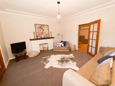 16 Hutchins Avenue, Dubbo