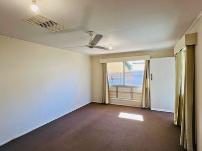 12 Fraser Street, Moranbah