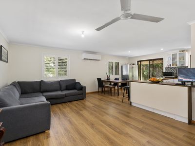 22 Bruce Parade, Glass House Mountains