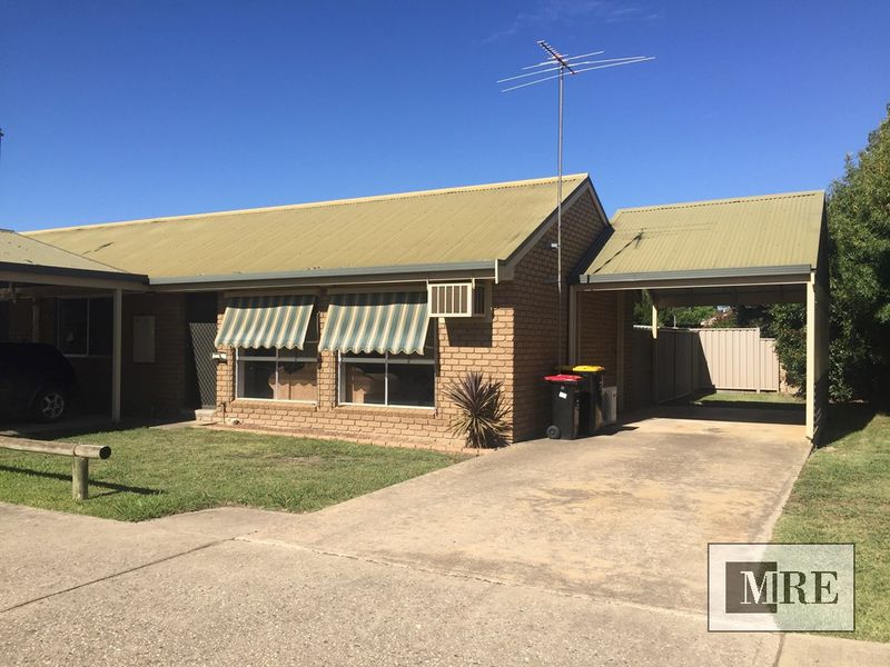 2 / 11 Early Street, Mansfield