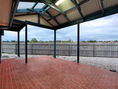 1 Viewside Way, Hampton Park