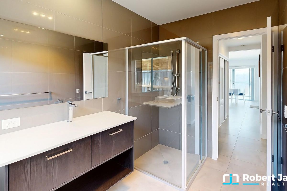 9 Livingstone Street, Tewantin