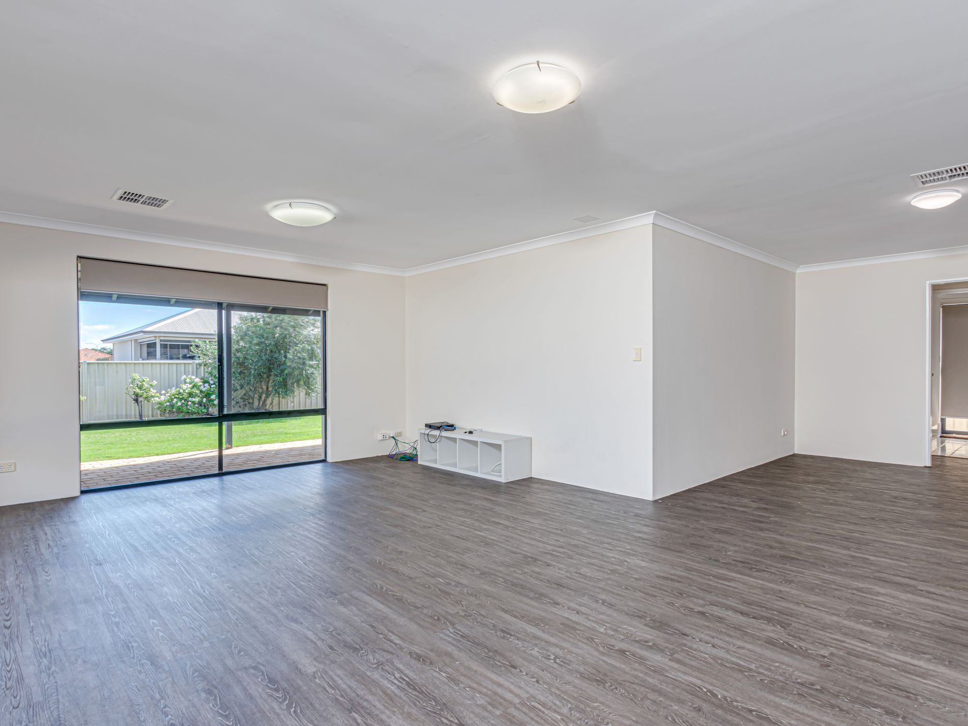 4 Trumpeter Parade, Yanchep
