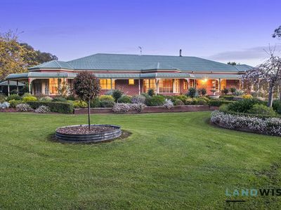 50-52 Ryan Road, Pakenham