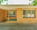 2 / 385 Logan Road, North Albury