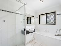 25 Rix Drive, Upper Coomera