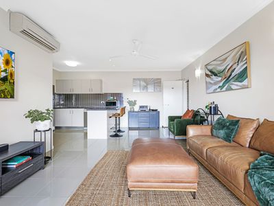 45 / 327-329 Lake Street, Cairns North