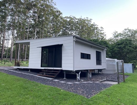 Near New Home in the peaceful serenity of  TINBEERWAH image 11