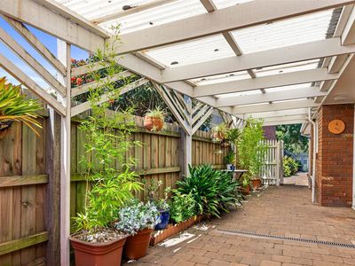 23 Quarbing Street , Werribee