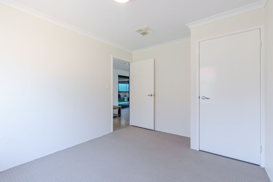 23 BLAXLAND TERRACE, Baldivis