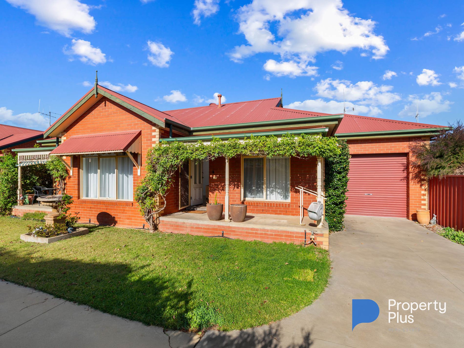 2 / 33 MacKay Street, Rochester