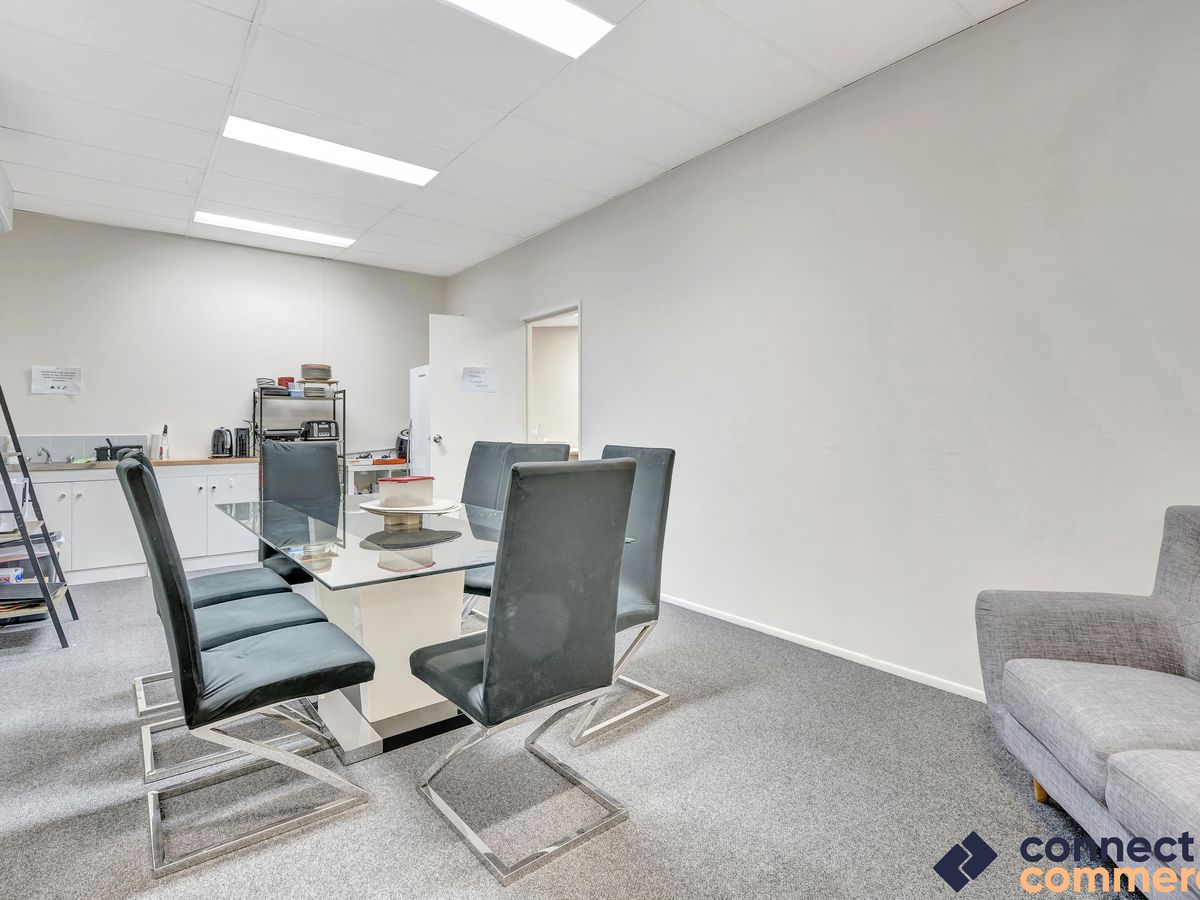 62-64 Siganto Drive, Helensvale