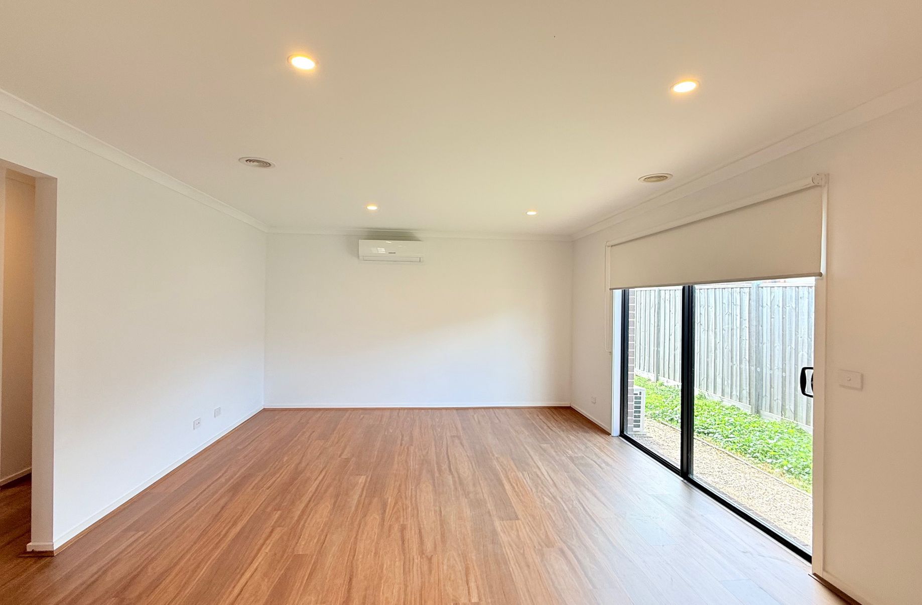 14 Yard St, Mambourin