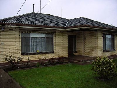 122 Jubilee Highway East, Mount Gambier