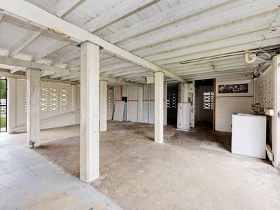 12 Crocker Street, Heatley