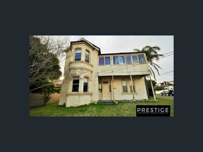 2 / 1 Carlton, Arncliffe