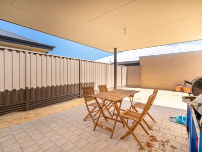 11 Salisbury Lp, Baldivis