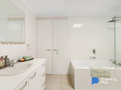 86 Queen Street, Rochester