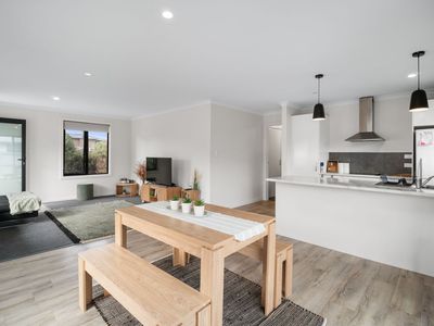3 / 39 Adelaide Street, George Town
