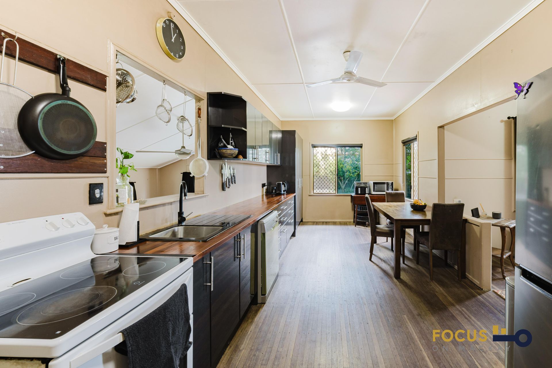 83 Gibsons Road, Racecourse