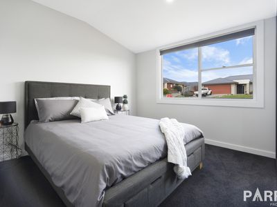 1 / 1 Dundas Street, Youngtown