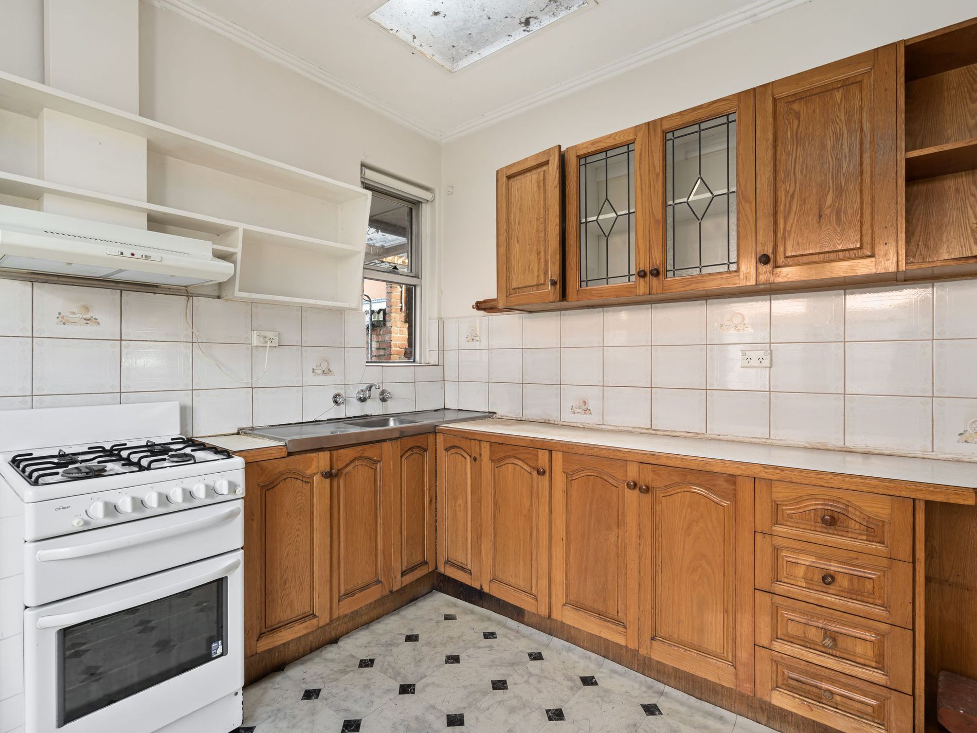 85 Murray Road, Coburg