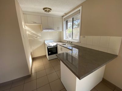 2 / 34 Geelong Road, Footscray