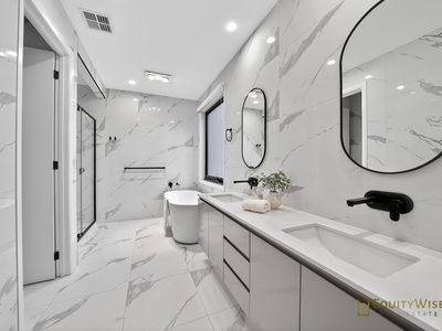 97 Rondo Drive, Manor Lakes