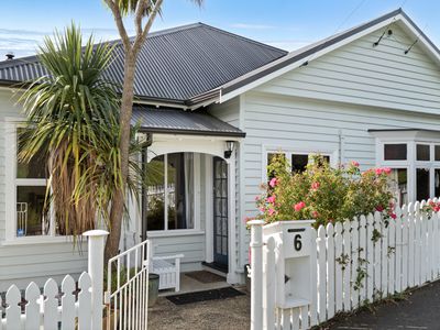 6 Daly Street, Port Chalmers