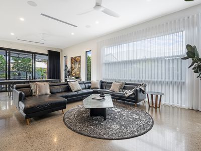 10 Broadway, South Brighton