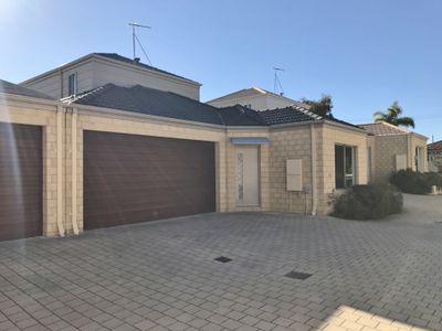 4/3 Duggan Court, Balga