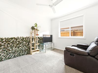 23 Verrall Way, Walloon