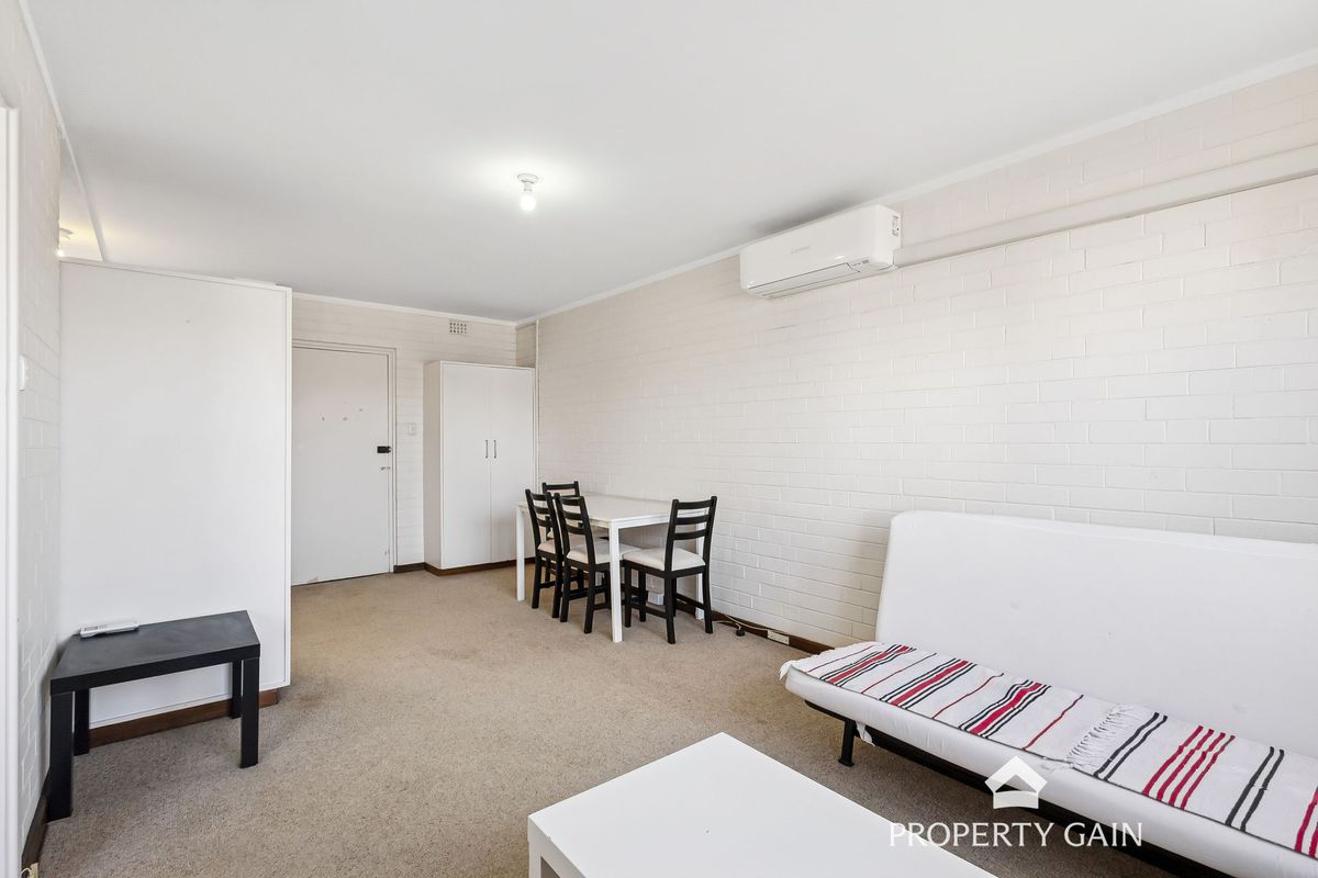 7 / 82 Broadway, Crawley