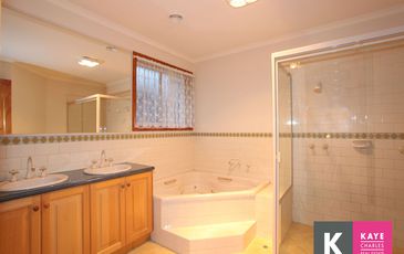 18 Rosebank Lane, Beaconsfield Upper