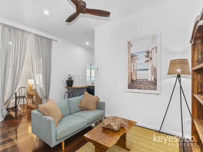 2 The Avenue, Hermit Park