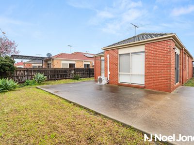 17 Hawkhurst Court, Hoppers Crossing